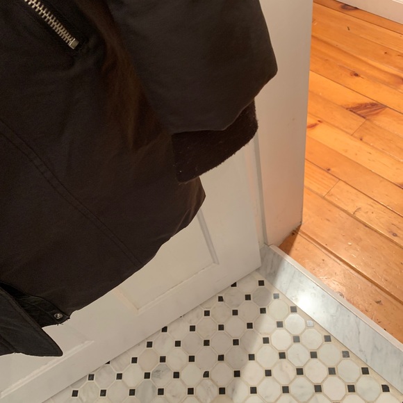 Storm Mountain Parka S - Picture 8 of 16